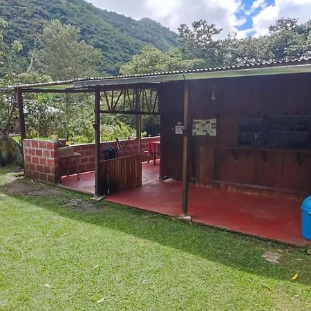 Camping- Hotel Mayta Capac